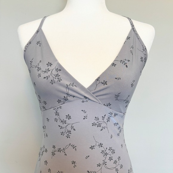Y2K Babydoll Dress Small Stretch Gray V-Neck Spaghetti Strap Floral Fairy Goth - Picture 7 of 9